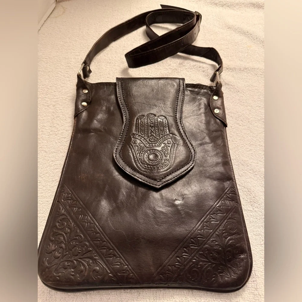 Moroccan Hand-Tooled Leather Crossbody Satchel Hamsa Hand Boho Bag - Picture 5 of 10